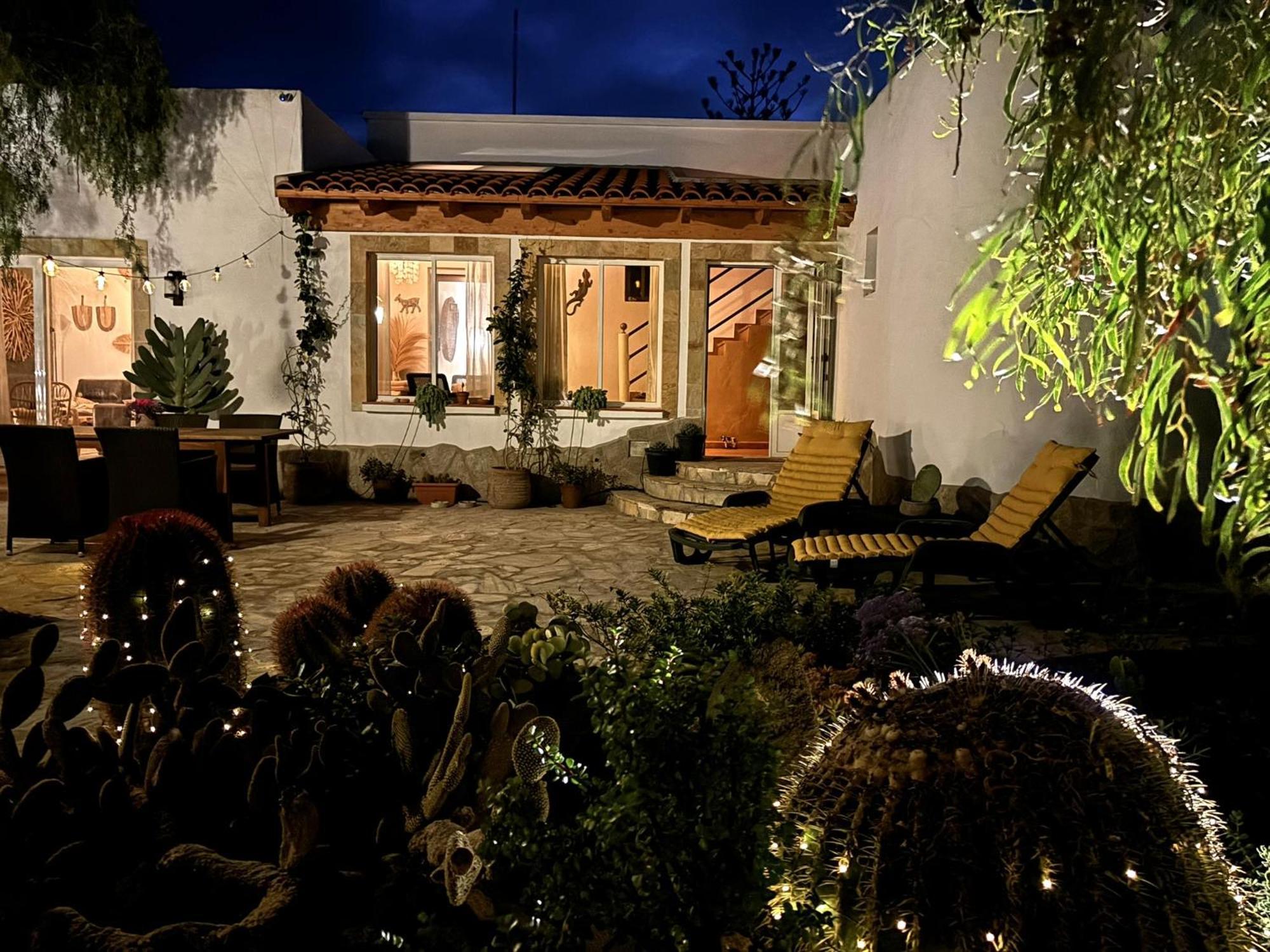 Home2Book Charming Casa Julianna ลาคาเรส ภายนอก รูปภาพ